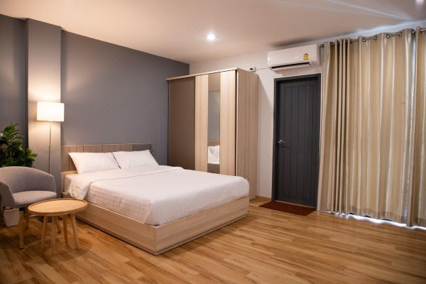 J & L Residence and Spa(เจ แอนด์ แอล เรสซิเดนซ์ แอนด์ สปา)_4