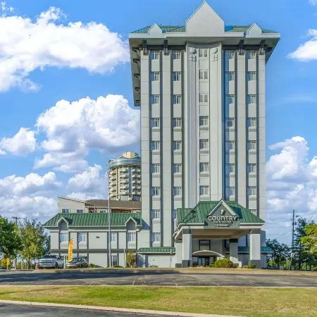 Country Inn & Suites by Radisson, Oklahoma City at Northwest Expressway, OK Отели рядом с достопримечательностью «Торговый центр "Олд Шепард"»