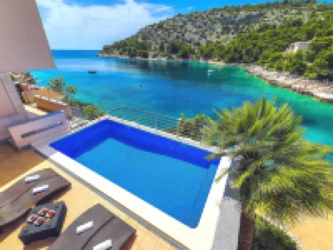 Villa Silvana 羅戈茲尼察酒店