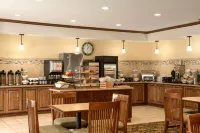 Country Inn & Suites by Radisson, Minot, ND - Desayuno