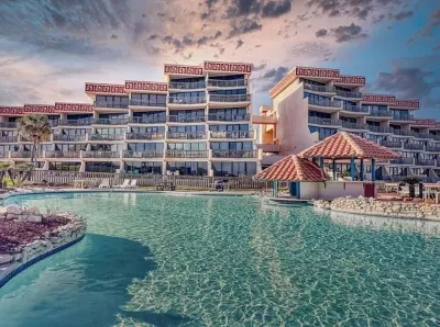 Mayan Princess 101 Beachfront Resort