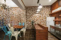 Daegu Dongseongro Brown Dot