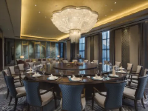 ハルビン松北融創クラウンプラザホテル ハルビンのホテル