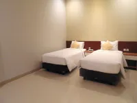 Moscha Hotel Surabaya Hotels in Gubeng