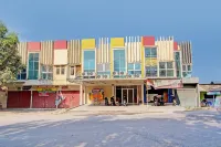 Collection O 92972 Gaharu Hotel Hotels in Batursari