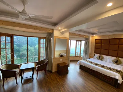 Hotel Silverine Shimla のホテル