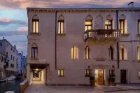 Maison Venezia | UNA Esperienze Hôtels à proximité de : Centro Storico di Venezia