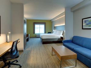 Holiday Inn Express & Suites Nashville-Opryland