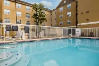 Homewood Suites by Hilton Montgomery - Pool