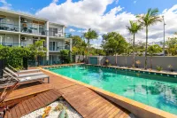 Broadwater Keys Holiday Apartments Hotels in Runaway Bay