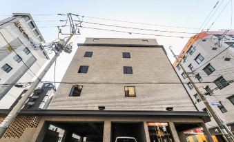 Busan Jaesong-Dong Hotel Lrui