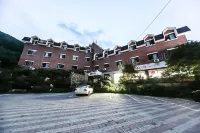 Yeongju Motel2010 Hotels near Sobaekan Ginseng Market