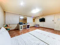 Busan Nampodong Stay Hotels near Seo-Gu