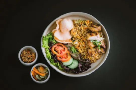 Ecozy Dijiwa Canggu Отели рядом с достопримечательностью «Villa Simona Oasis»