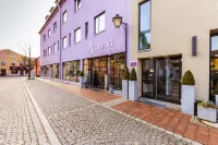 Hotel Arooma
