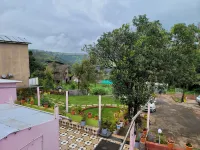 Strawberry County Hotels in Bhilar