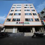 依倫斯GVK住宅飯店 Venkatagiri Fort附近的飯店