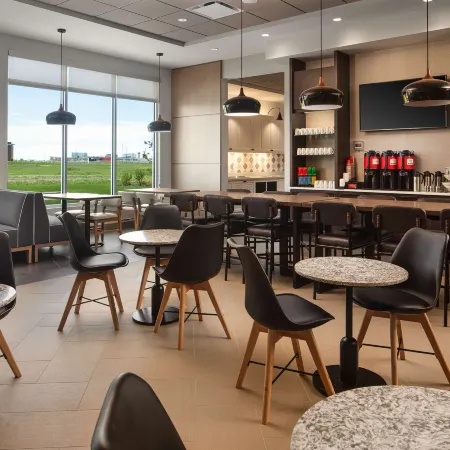 Hyatt Place Calgary Airport