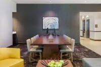 Hyatt Place Tampa/Wesley Chapel - Lemmikkieläimet sallittu