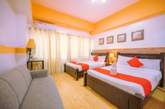 Cedar Peak Condominium