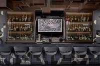 Hampton Inn & Suites by Hilton Rochester Downtown - bar