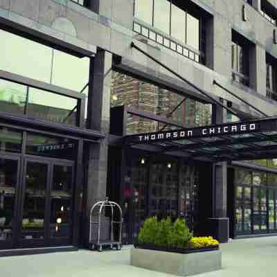 Thompson Chicago by Hyatt Hotel Exterior