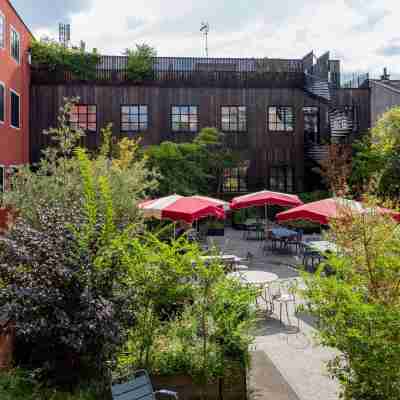 Mob Hotel Paris les Puces Hotel Exterior