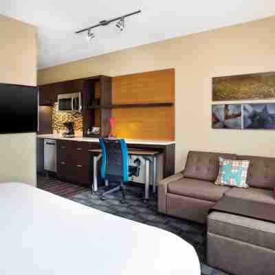 TownePlace Suites Detroit Belleville Rooms