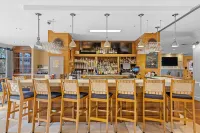 Four Points by Sheraton Punta Gorda Harborside - bar