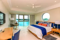 The Harbor Club St. Lucia, Curio Collecton by Hilton Hotels near Gros Islet Street Party