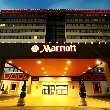 Albuquerque Marriott Pyramid North Отели рядом с достопримечательностью «Тропа Ла Луз»