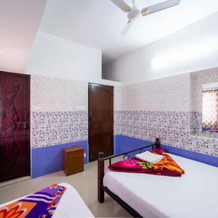 Sri Nandha Luxury Comforts