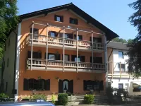 Hotel Waldgasthof Buchenhain Hotels in Pullach im Isartal