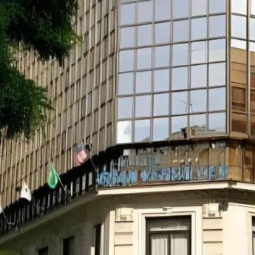 Gran Versalles Отели рядом с достопримечательностью «Чамбери»