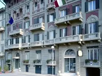 埃斯普奈德公寓酒店 維亞雷焦酒店