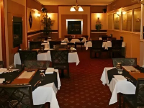 Edgewater Hotel Hotels in Whitehorse