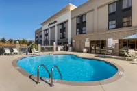 Hampton Inn Mebane - Pools