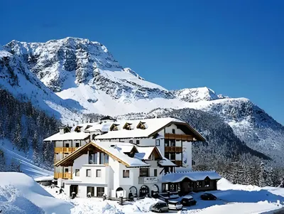 Hotel Cristallo