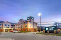 MainStay Suites Chicago Hillside Hotels in Broadview