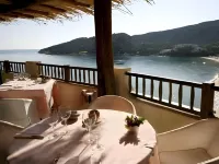 Club Hotel Baja Sardinia - breakfast