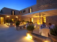 Cases de Son Barbassa Hotel & Restaurant Hotel di Arta