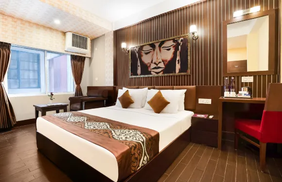 西里古裏使館山酒店