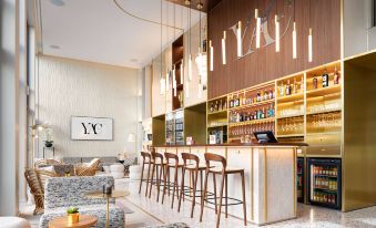 Yac Paris Clichy, A Member of Radisson Individuals