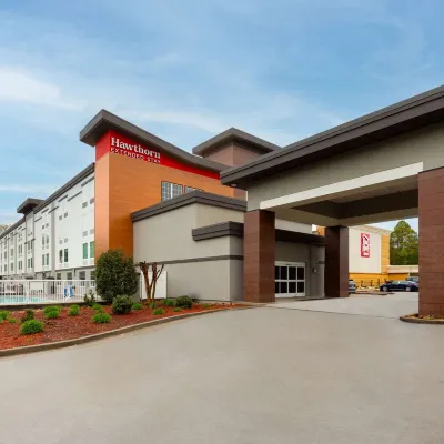 Hawthorn Extended Stay by Wyndham Knoxville ビアーデン・ショッピング・センター周辺のホテル