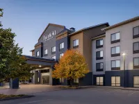 Fairfield Inn & Suites Kelowna Hotels near Kelowna International Airport