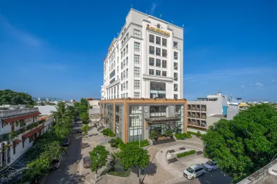 Atp Galaxy Hotel & Apartment Danang Hôtels à : Cẩm Lệ District