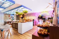 Avani Cancun Airport - breakfast