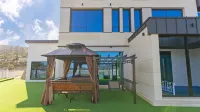 Yeosu Tori Pool Villa