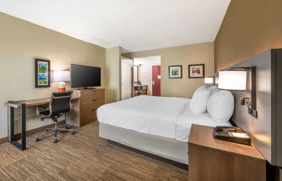 舒適套房酒店-東哈特福德