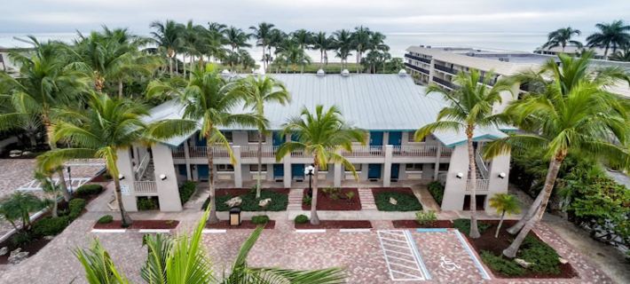 Sanibel Island Beach Resort Hotels in Lee County